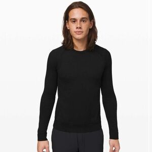 113 LULULEMON Men's Engineered Warmth Long Sleeve Crew Black, XXL